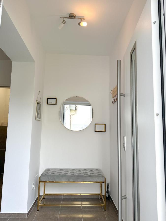 Modernes Haus Naehe Parndorf Apartment Bruck an der Leitha Exterior photo